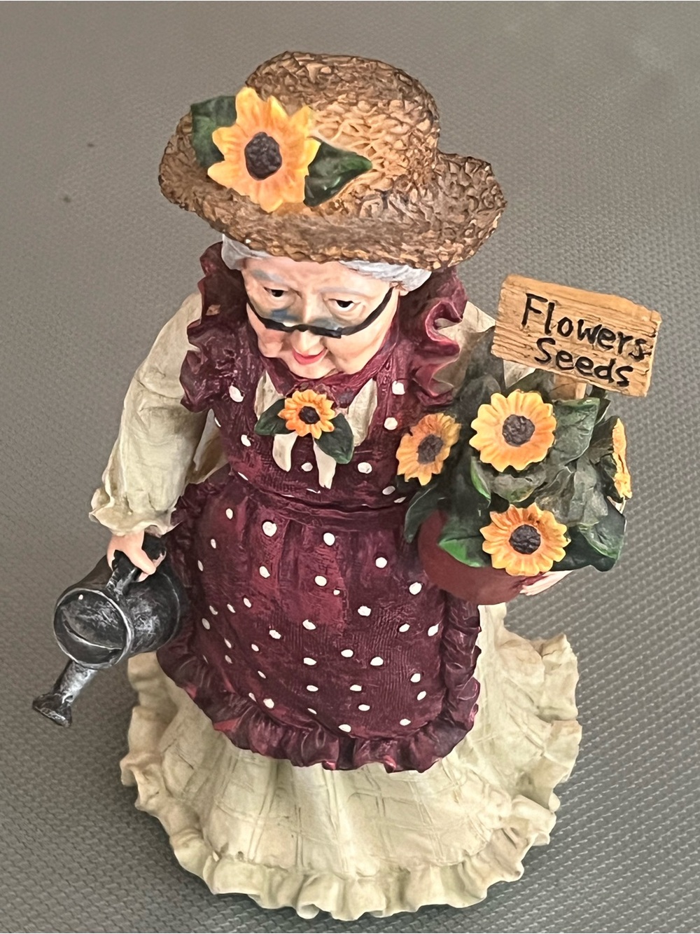 Vintage Grandma Gardener Figurine (~10" h)